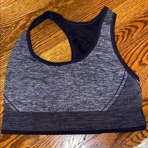 Sports bra
